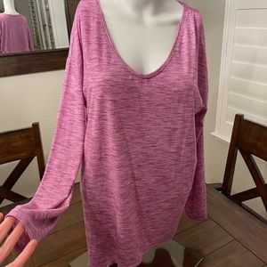 GapFit Breathe Side Tie Long Sleeve Top